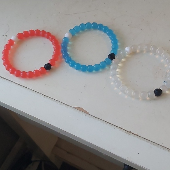 Lot of 3 lokai new without tags - Picture 2 of 2